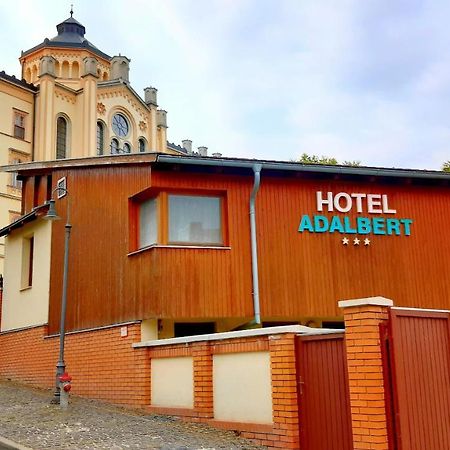 Hotel Adalbert Szent Gyoergy Haz Естергом Екстериор снимка